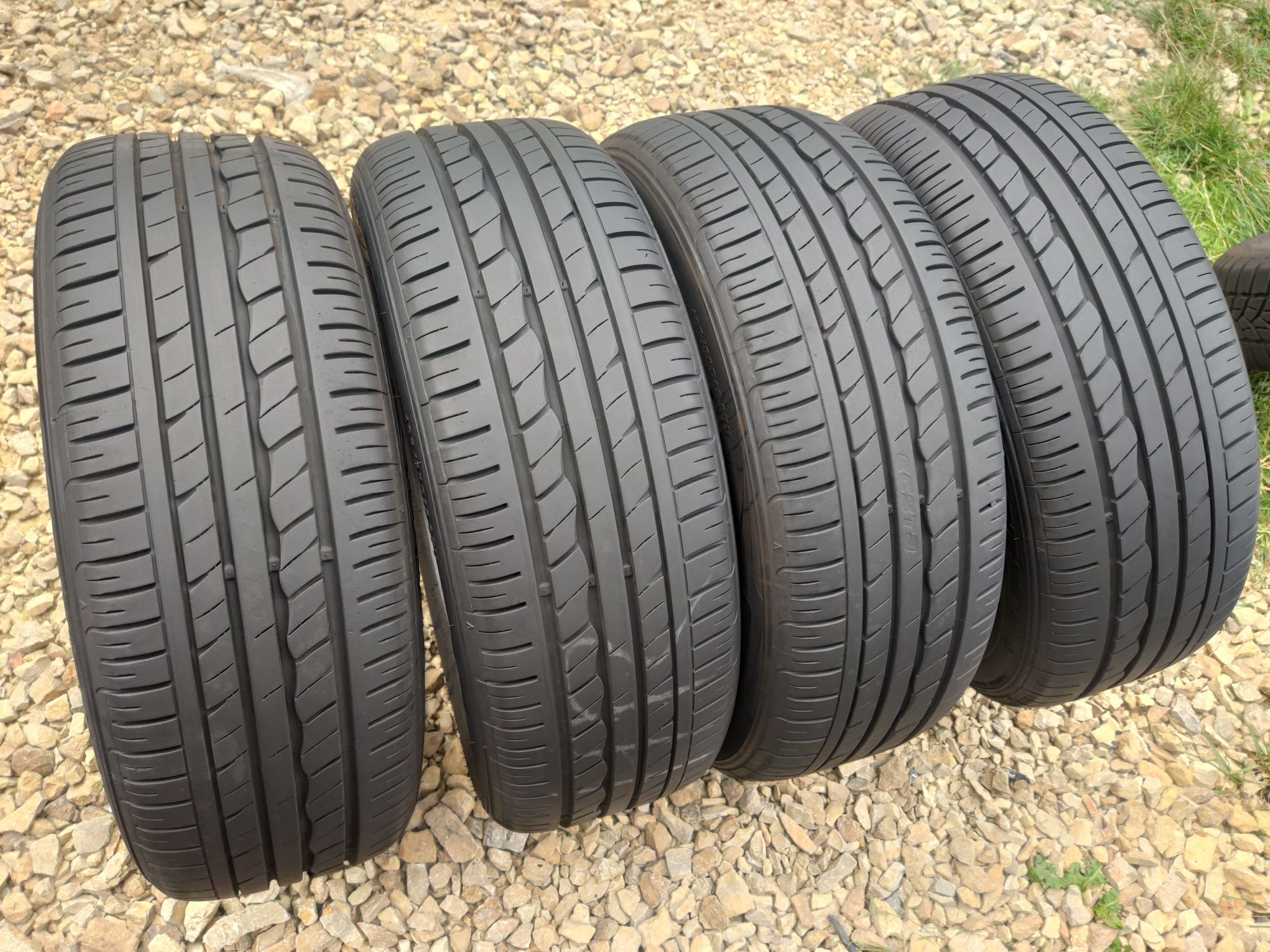 195/55r16 kumho ecsta HM opony LETNIE stan idealny KOMPLET