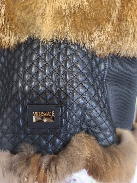 Oryginalna kurtka Versace roz M