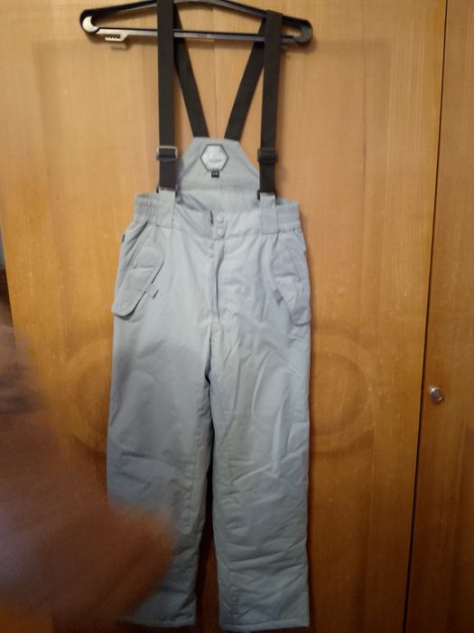 Штани з підтяжками