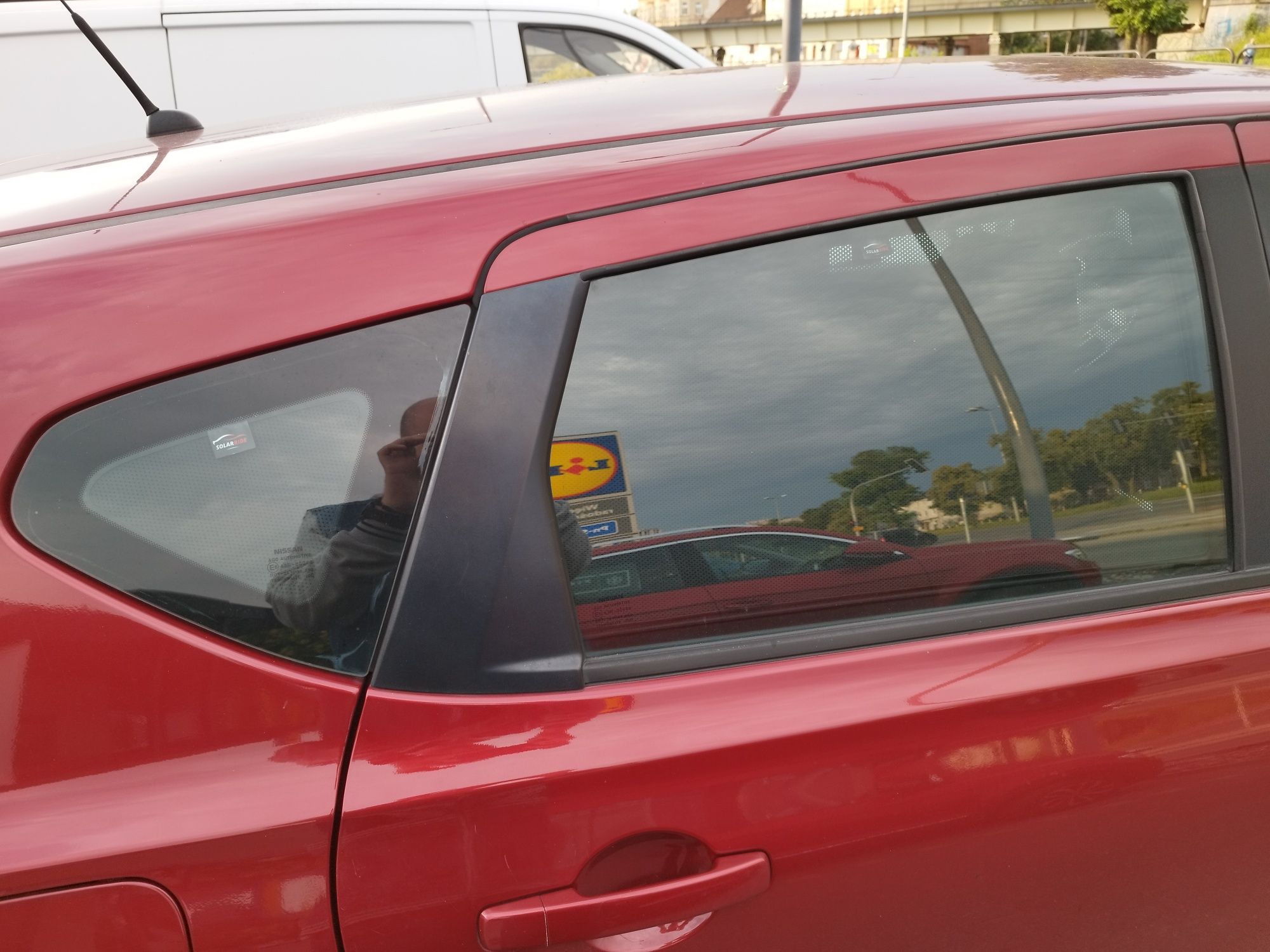 Osłonki zasłonki Nissan Qashqai przeciwsłoneczne 5 sztuk