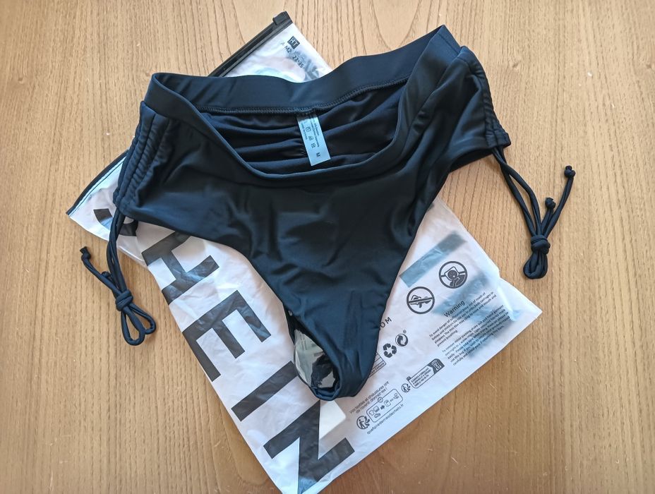 Cueca biquini subida