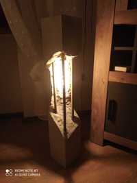 Lampa z betonu niepowtarzalna