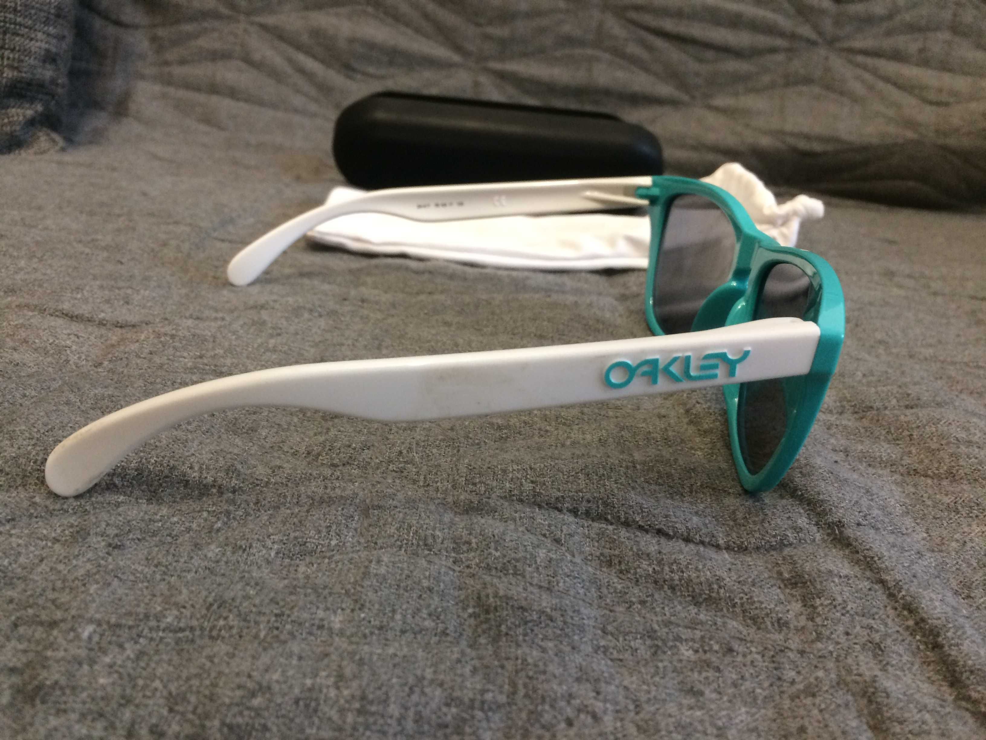 OAKLEY FROGSKINS nowe okulary, nowe ETUI i gratis czapka Oakley