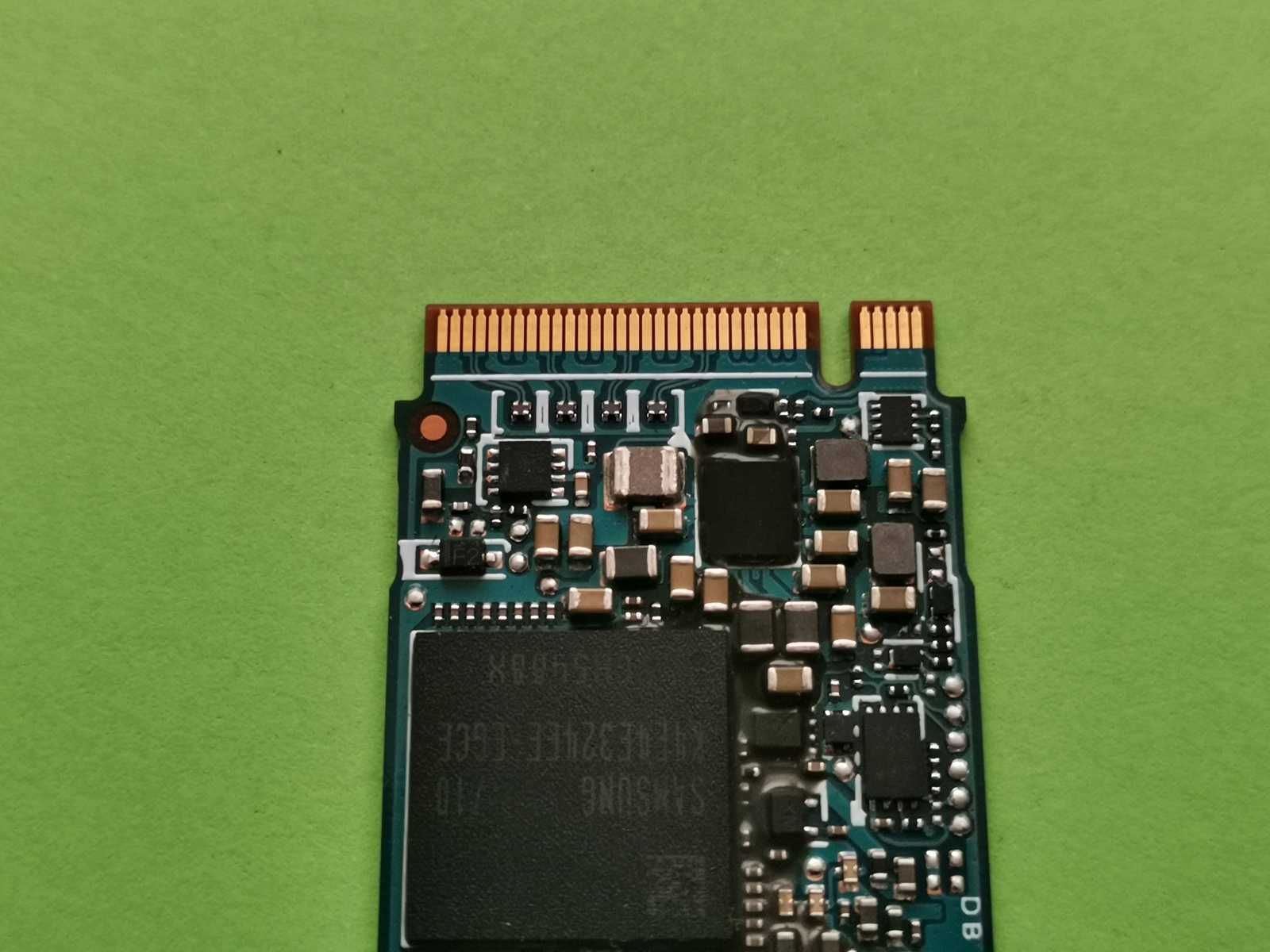 SSD M2 PCie 256GB TosHiba