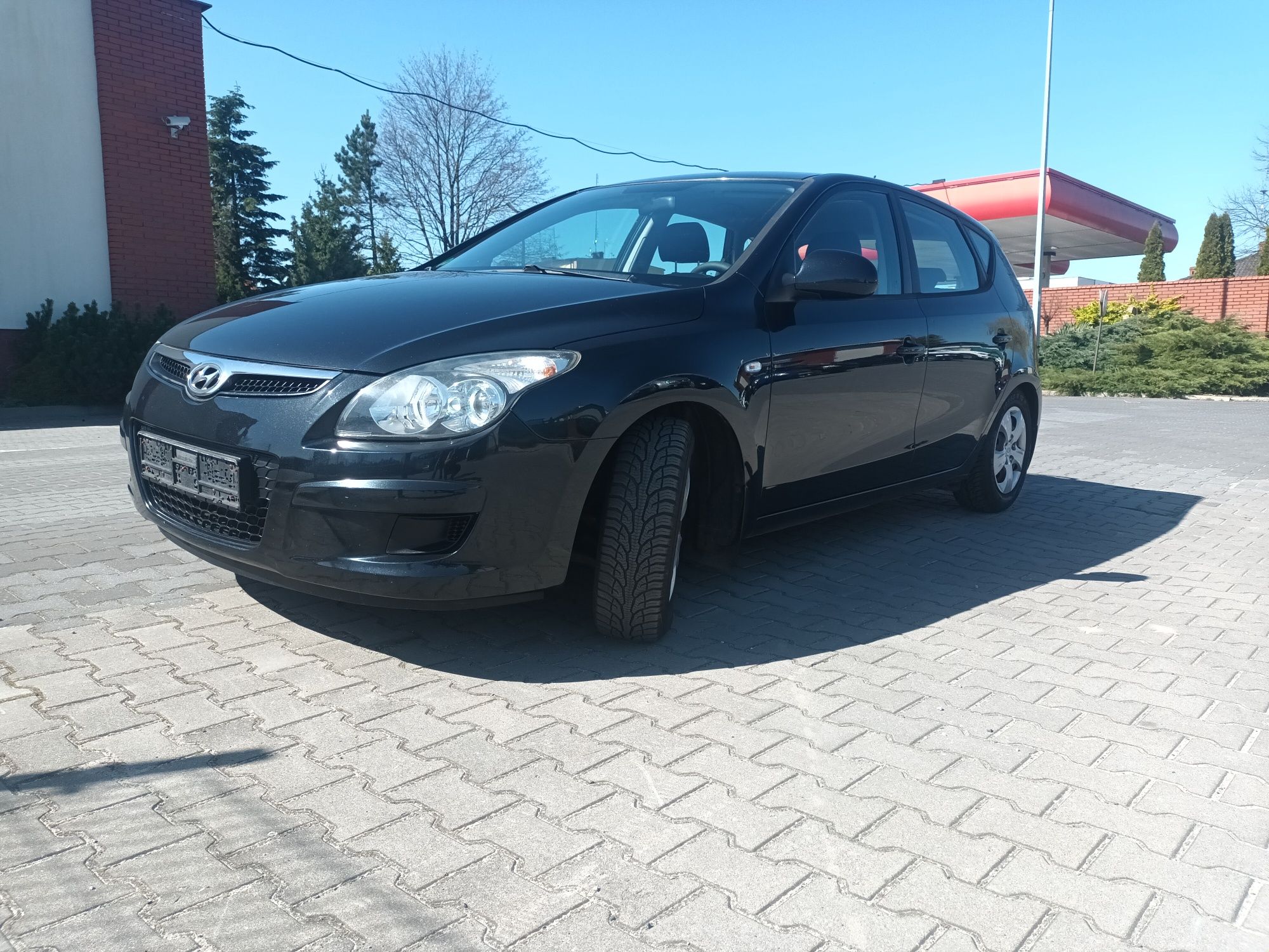 Hundai i30 1.4benzyna  stan super!!!