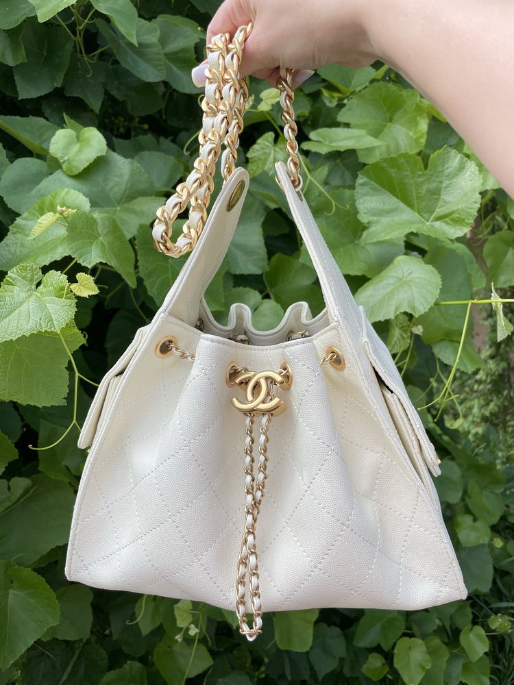 Сумка hobo chanel у стили