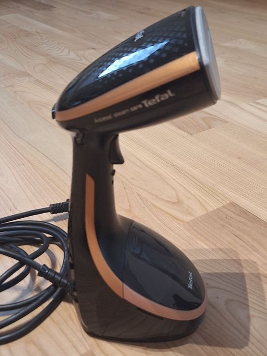 Parownica do ubrań Tefal Dt9100