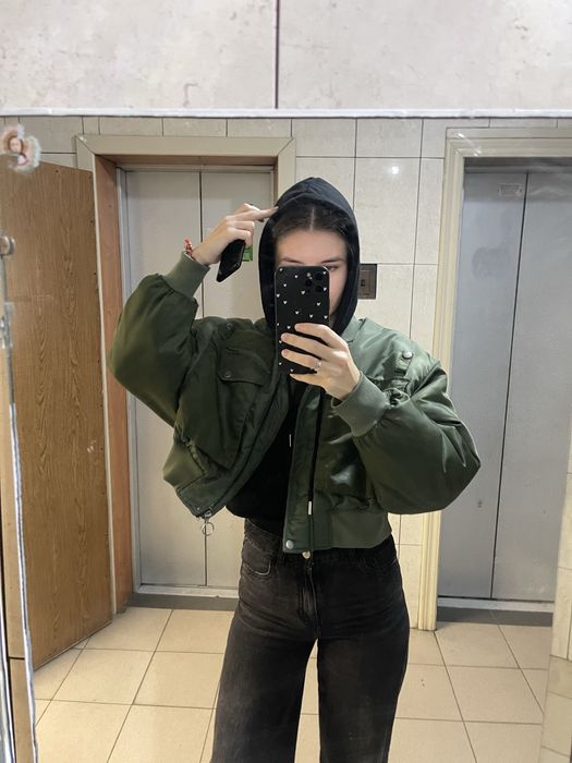 Куртка  бомбер Zara