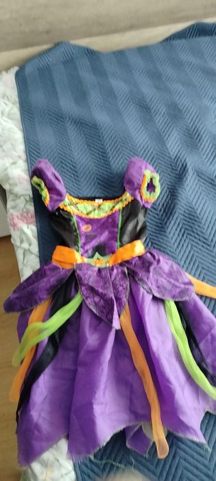 Stroje sukienki karnawałowe dla dzieci