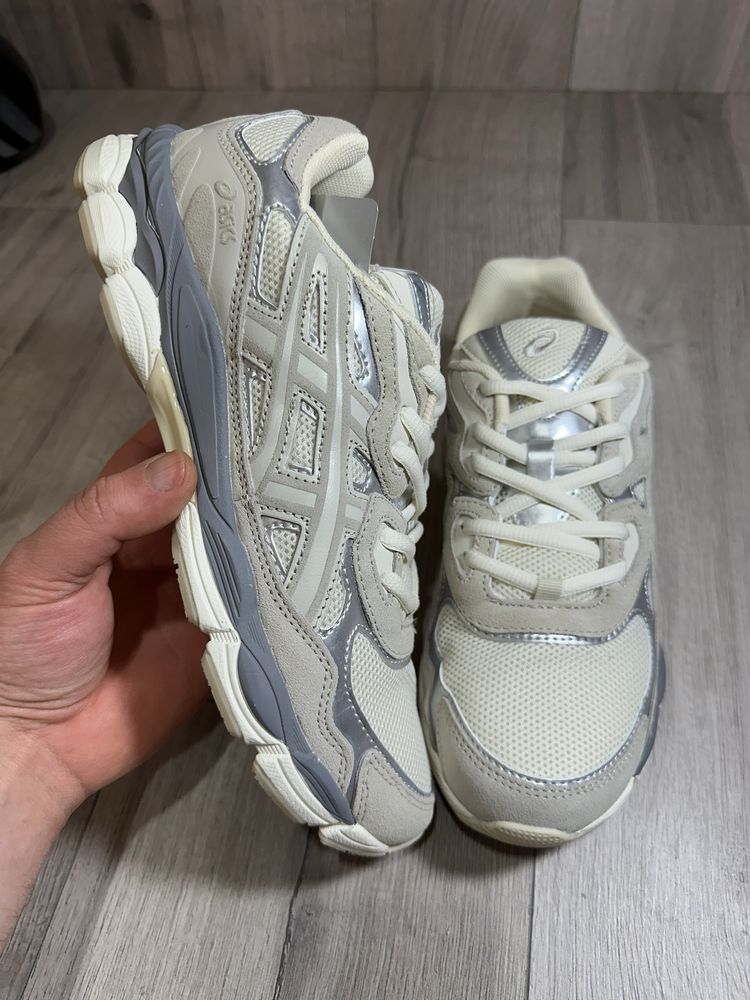 Кросівки Asics Gel