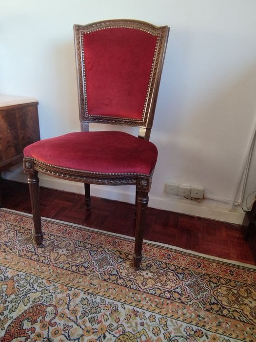 Conjunto de 4 cadeiras vintage em madeira estofadas