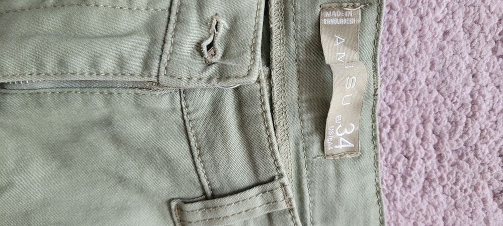 Oliwkowe spodenki 33 Amisu