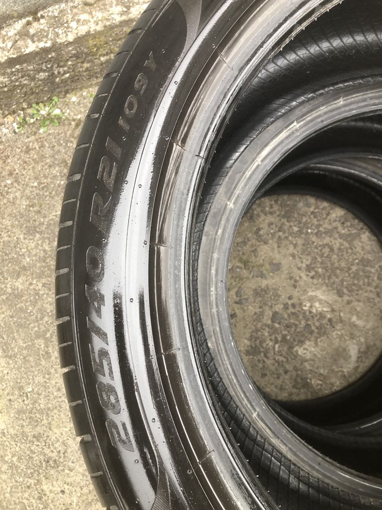 Шини Pirelli 285.40.21