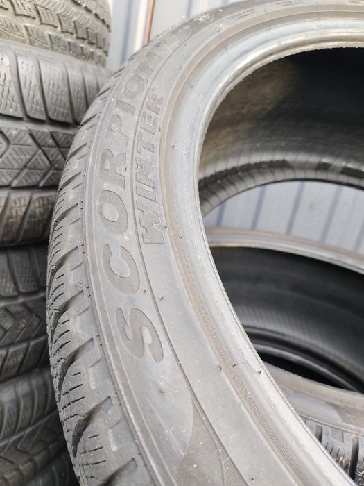 Шини 265/40 295/35 R21 Pirelli різноширокі