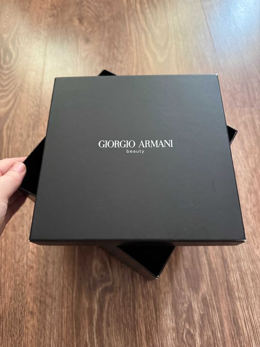 Pudełko kwadratowe, kosmetyczka  Giorgio Armani