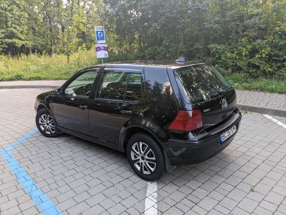 volkswagen golf 4