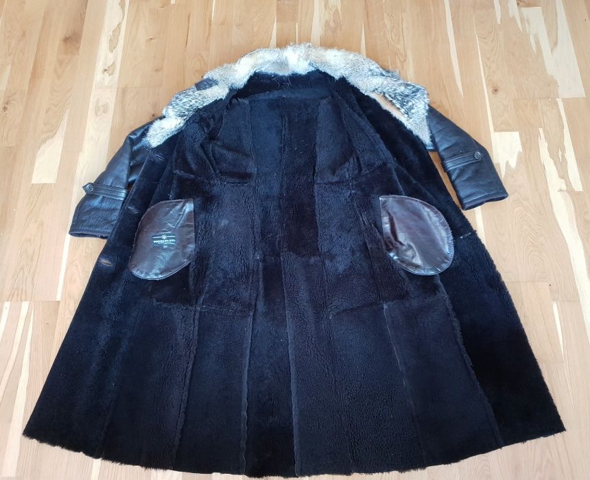 Женское зимнее кожаное пальто