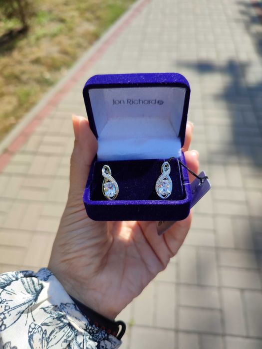 Вишукані сережки від Jon Richard