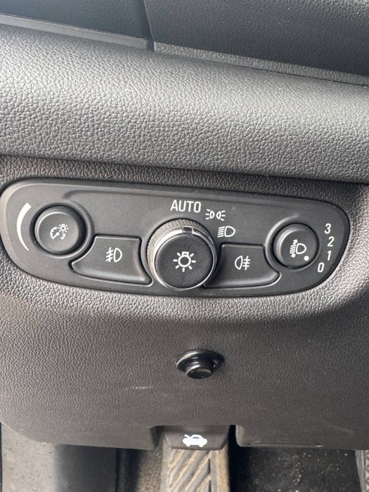 Opel Insignia 2021 рік 1.5 Дизель. НЕ БИТА, НЕ ФАРБОВАНА