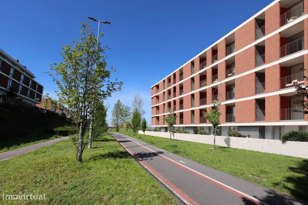 Apartamento T1 em Condomínio Privado