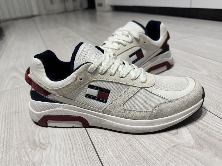 Продам оригінальні кросівки Tommy Hilfiger 41 розмір