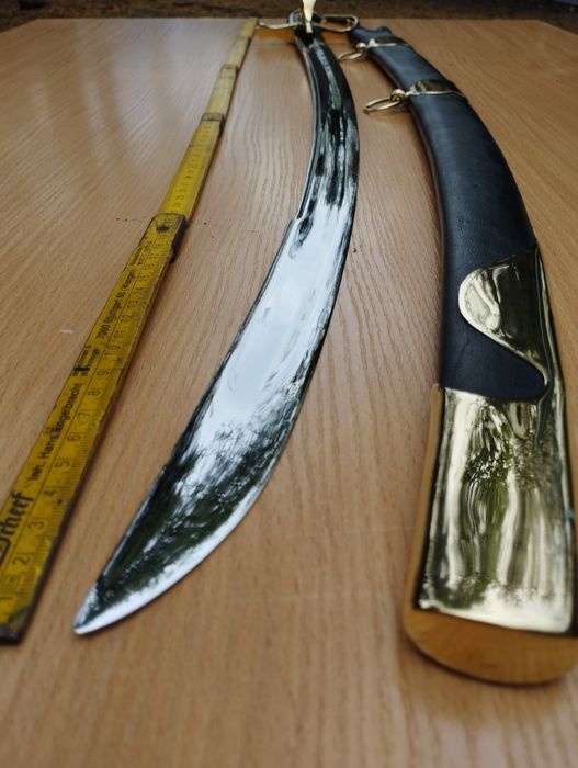 Szabla w typie Husarskiej z paluchem sprężysta do cięcia