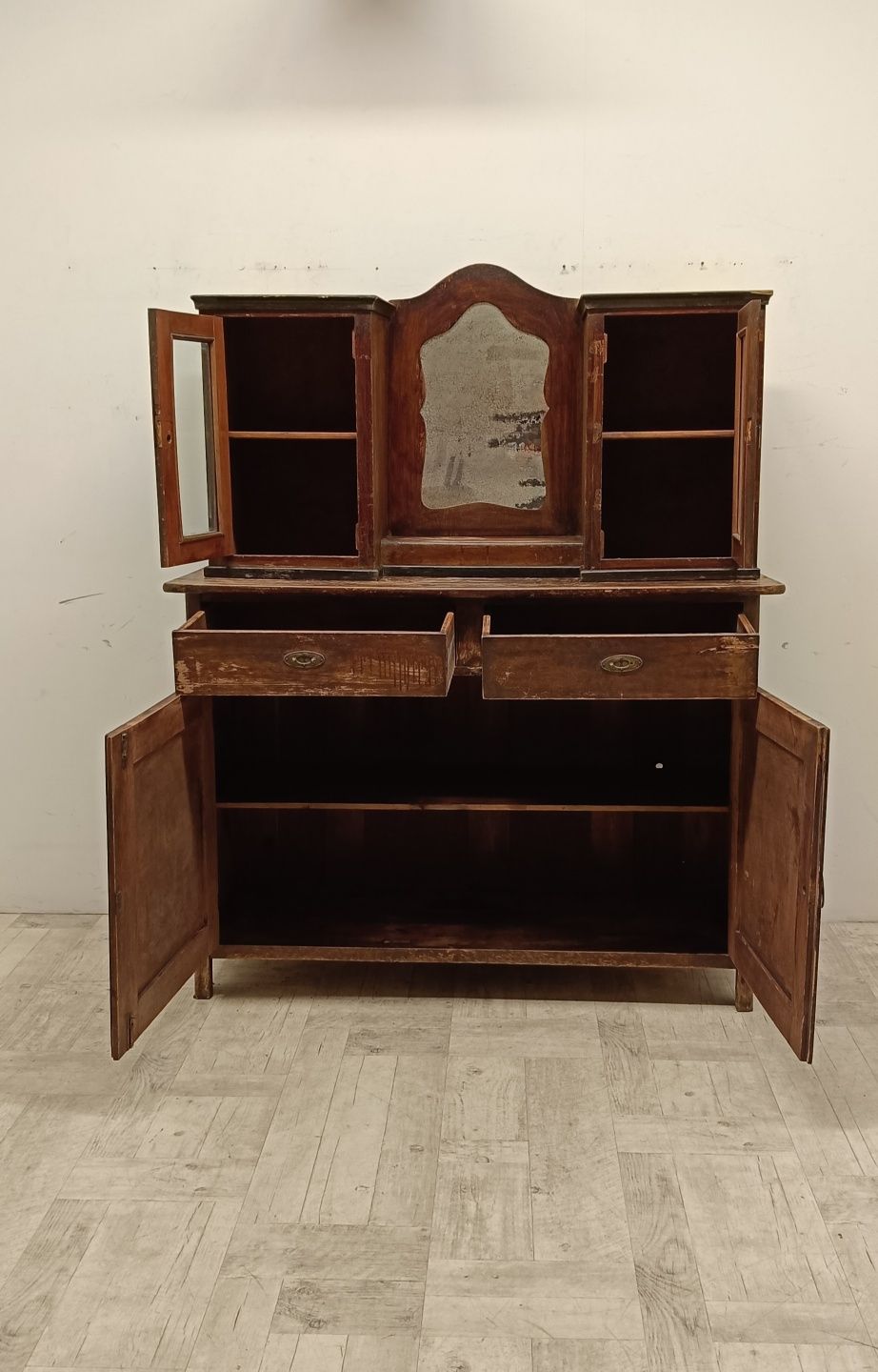 komoda kredens vintage stary drewniany bufet lata 20-te