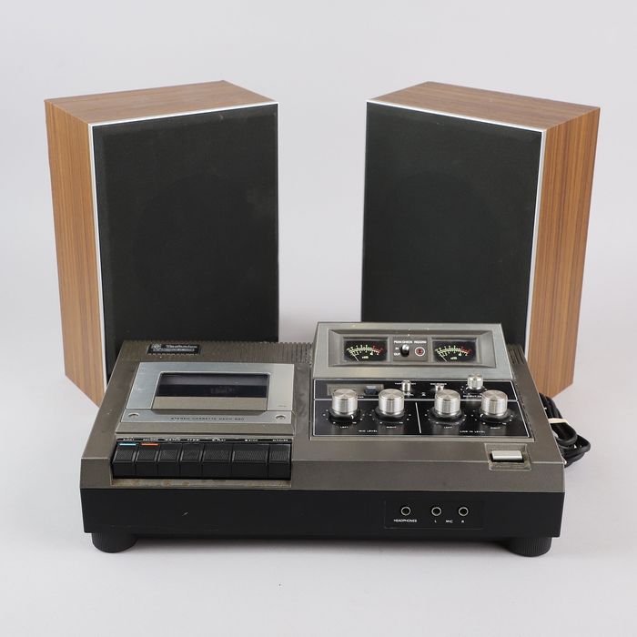 Magnetofon Technics plus kolumny Jamo
