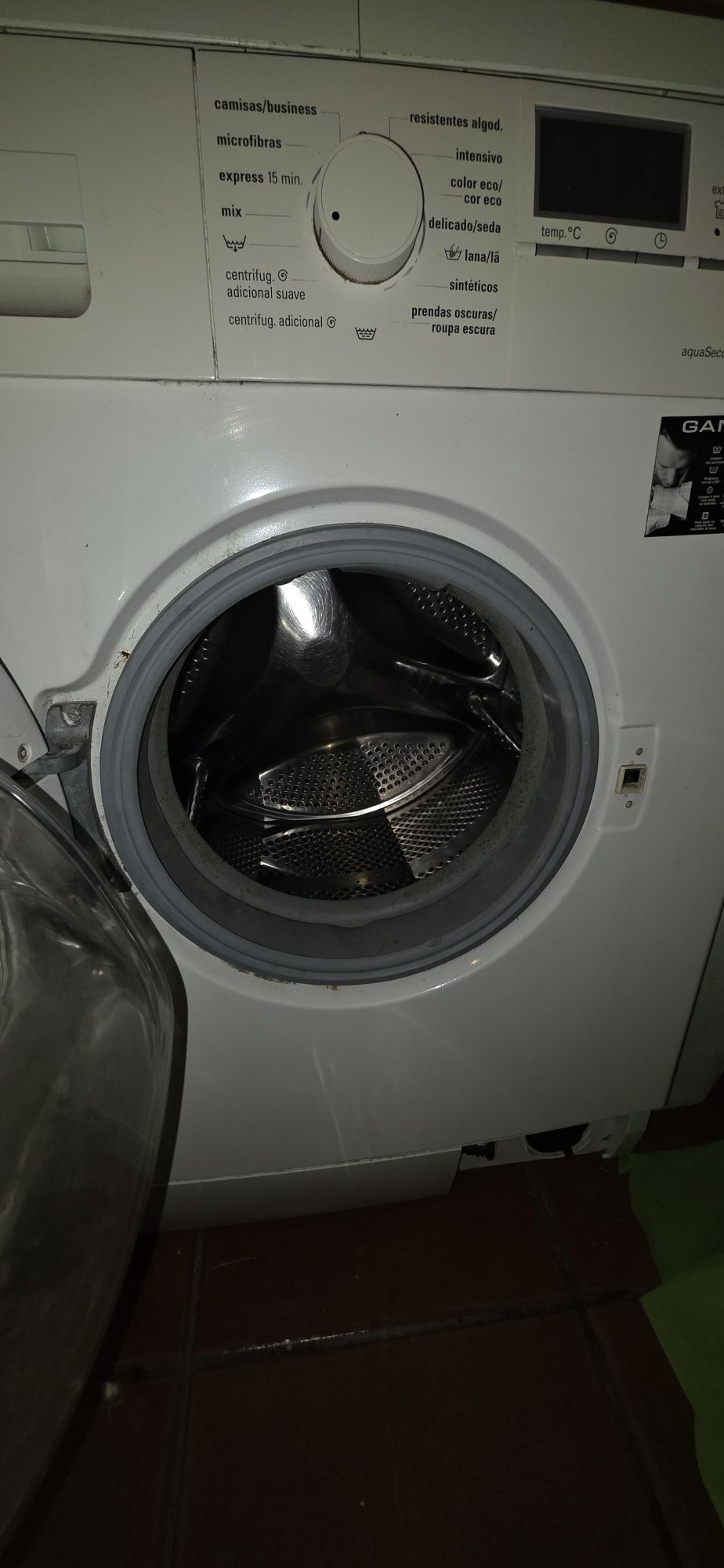 Maquina de  lavar Roupa