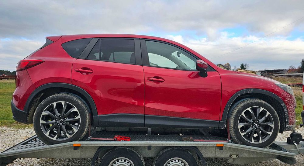 Mazda CX-5 2.2 175KM AWD 41v uszkodzony tył