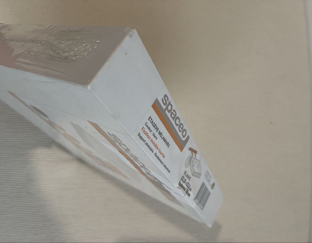 Prateleira invisivel (embalagem fechada)
