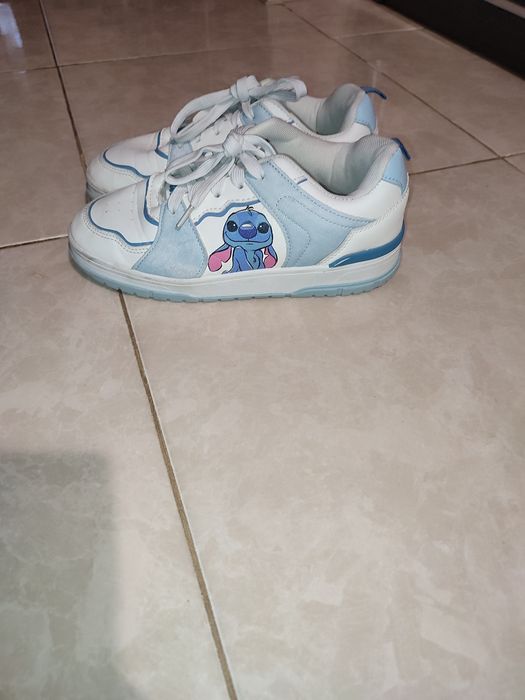 кросівки Disney Lilo & Stitch.