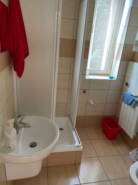 Wynajmę pokój kobiecie pracującej lub uczącej się - Kraków, Łagiewniki