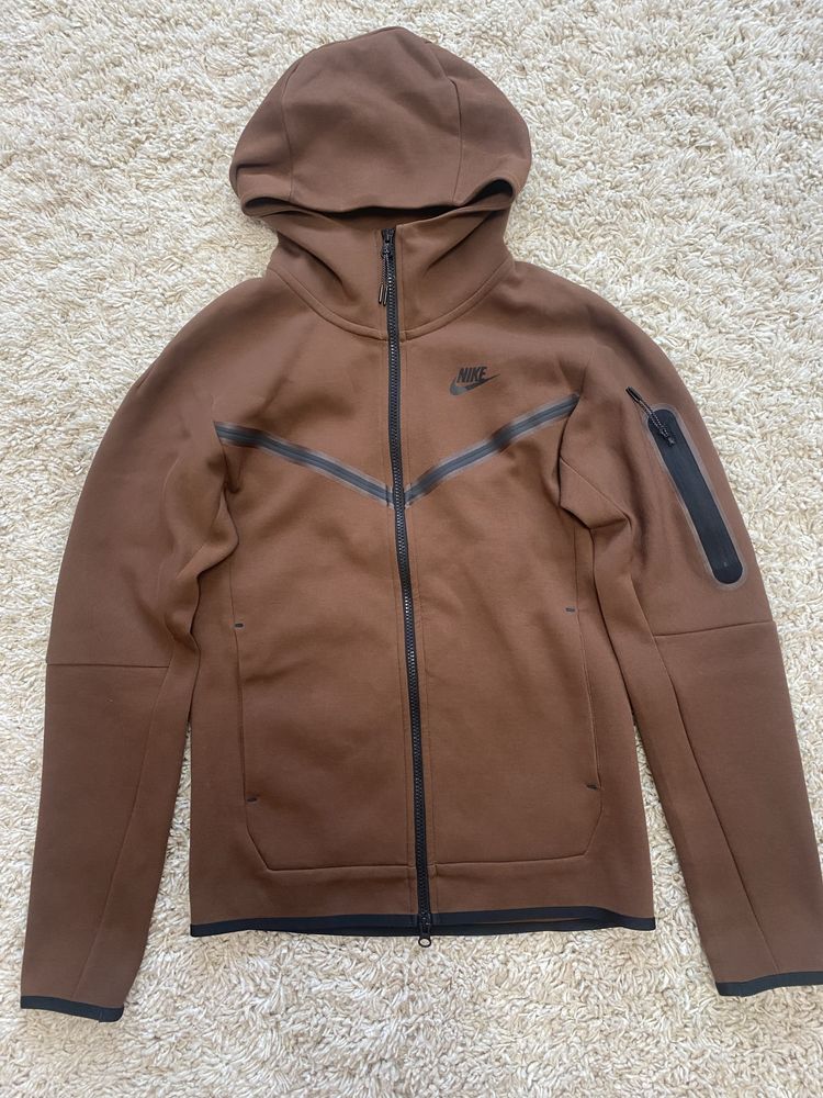 nike tech fleece original