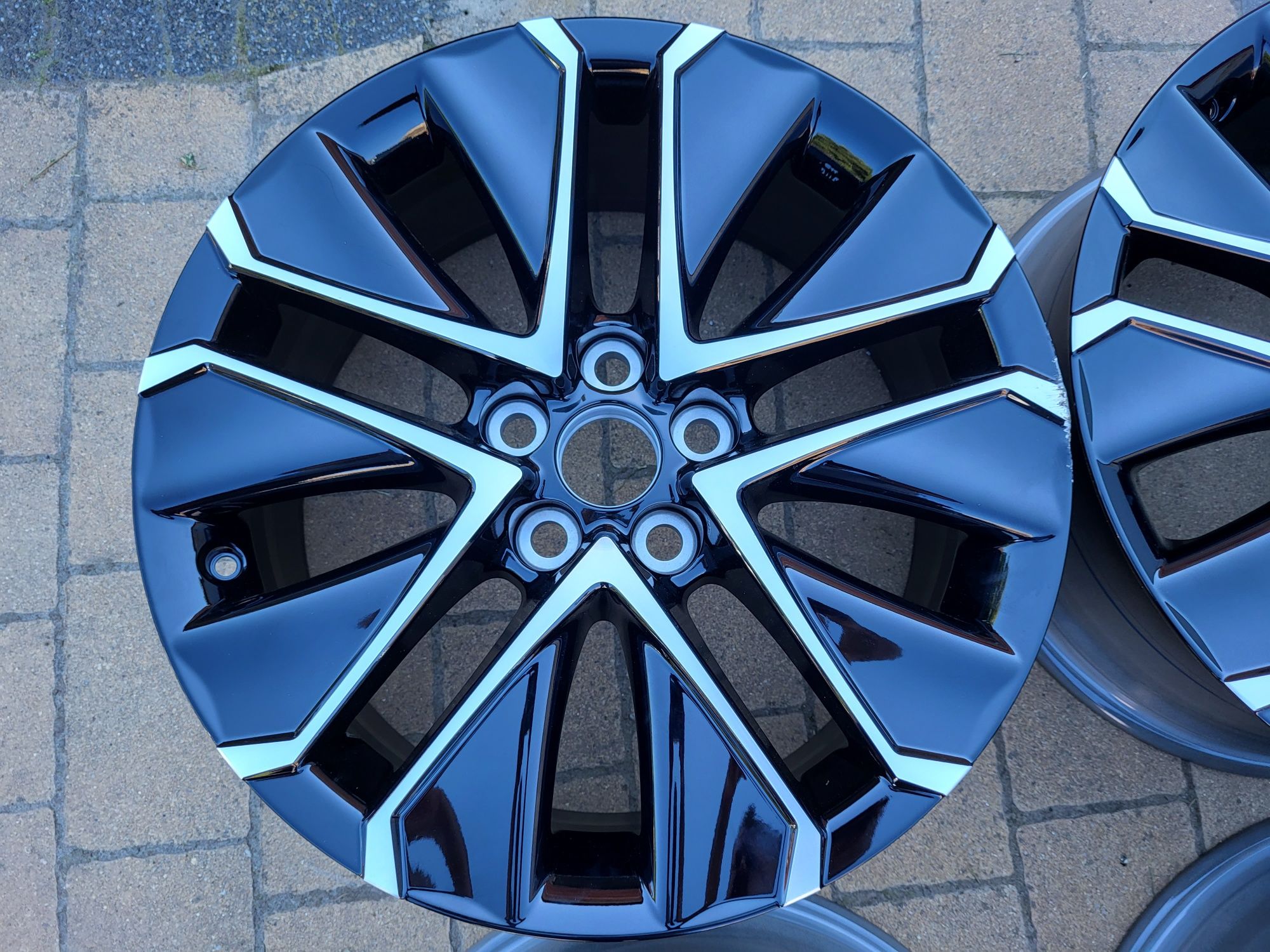 Alufelgi Toyota 5x120 Mirai 19cali jedyne na olx!
