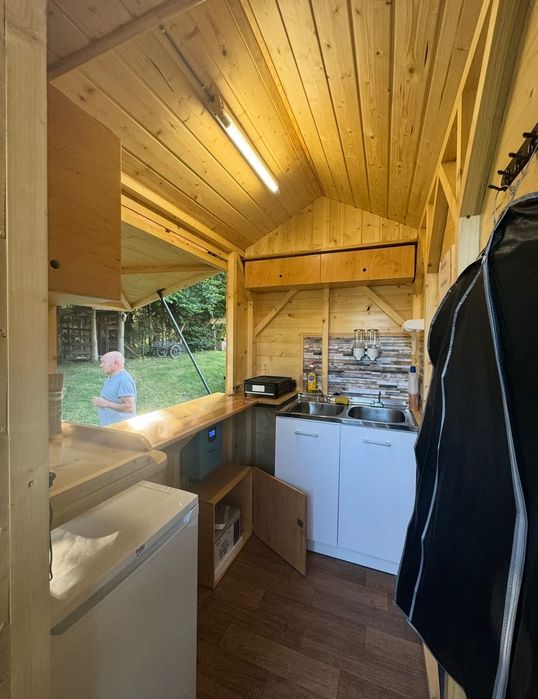 Przyczepa gastronomiczna handlowa w stylu góralskim. Okazja!