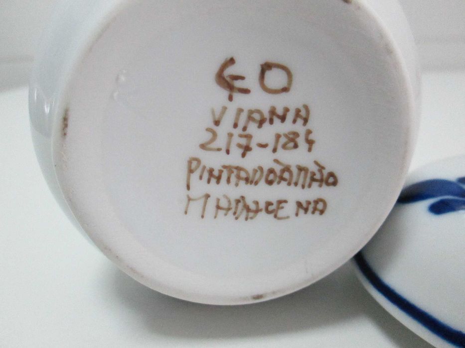Pequeno pote de Viana em Loiça pintado à mão