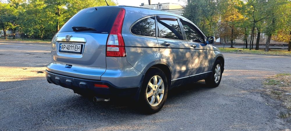 Продам Honda CR-V
