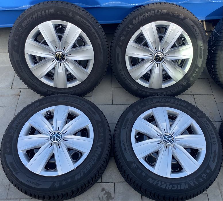 Koła zimowe 205/60 R16 VW Passat Touran II T-Roc Felgi Opony Kołpaki