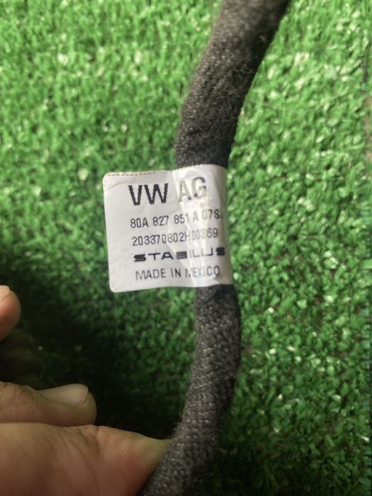 Audi q5 2023 Амортизатор двері багажника аморт кришки