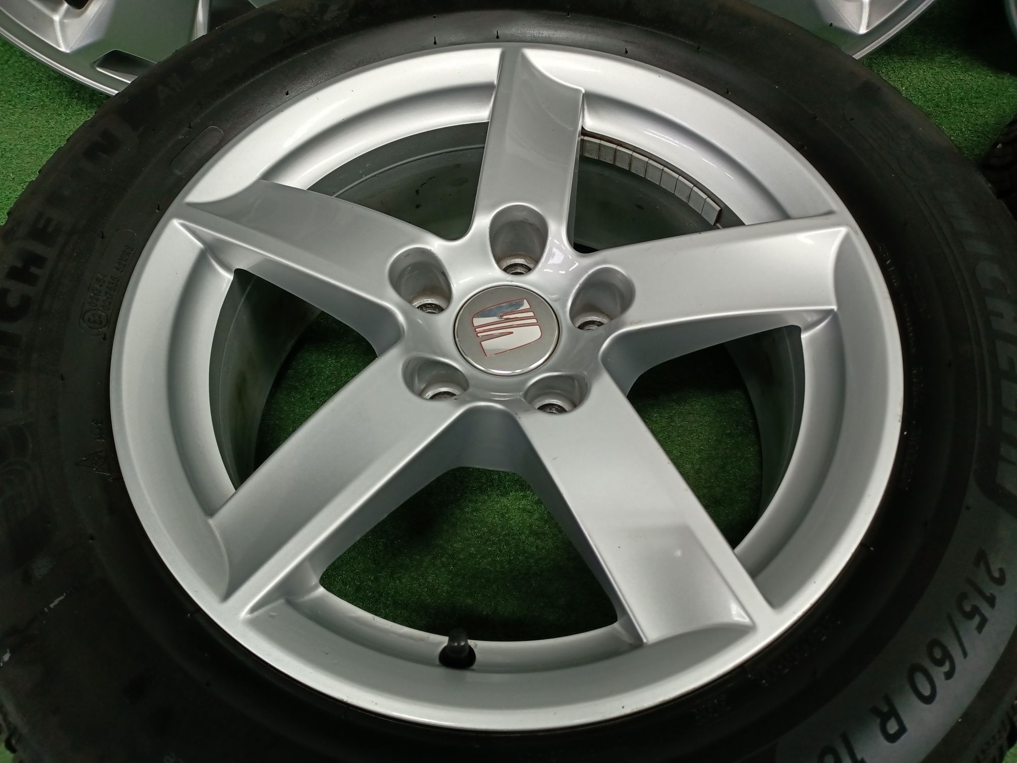 Koła 16" 5x112 et33 opony 215/60/16 Seat Alhambra VW Sharan Passat B8