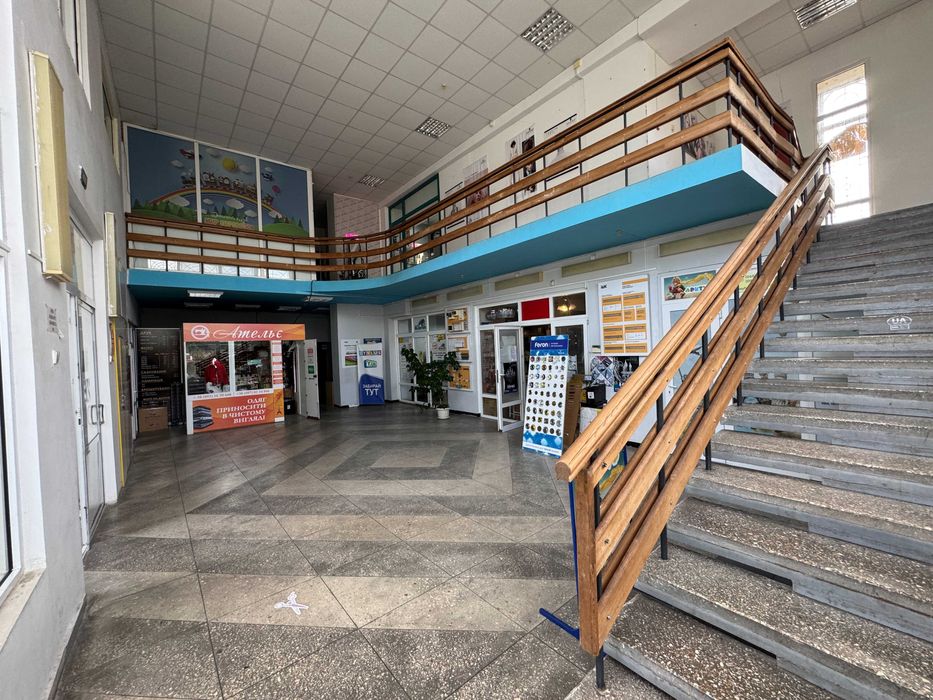 Торгове приміщення на Митниці по вул. Гагаріна