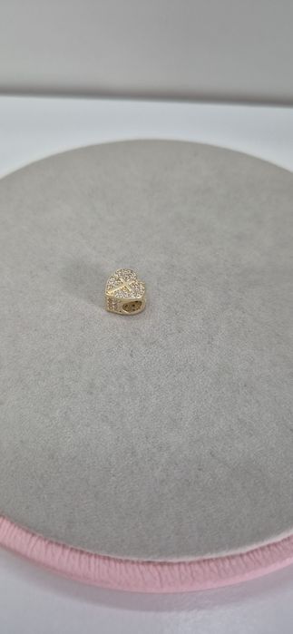 Złoty charms do bransoletki typu Pandora, serce , krzyżykiem, 585