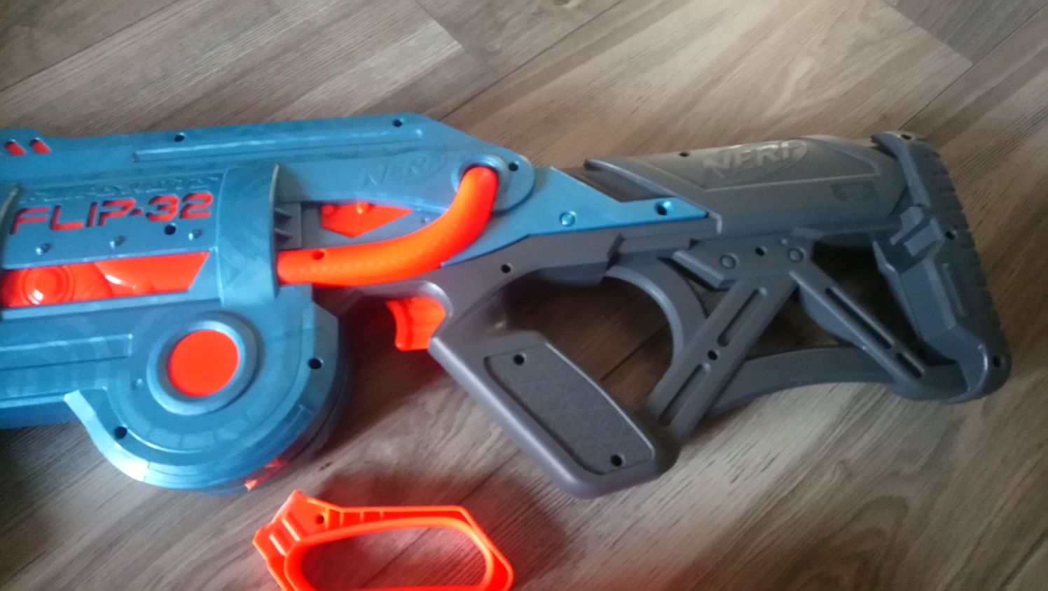 Nerf Flip 32 uszkodzony