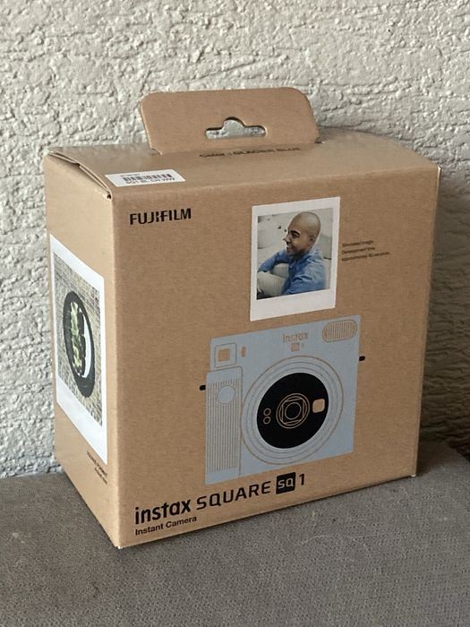 Aparat natychmiastowy instax SQUARE SQ 1