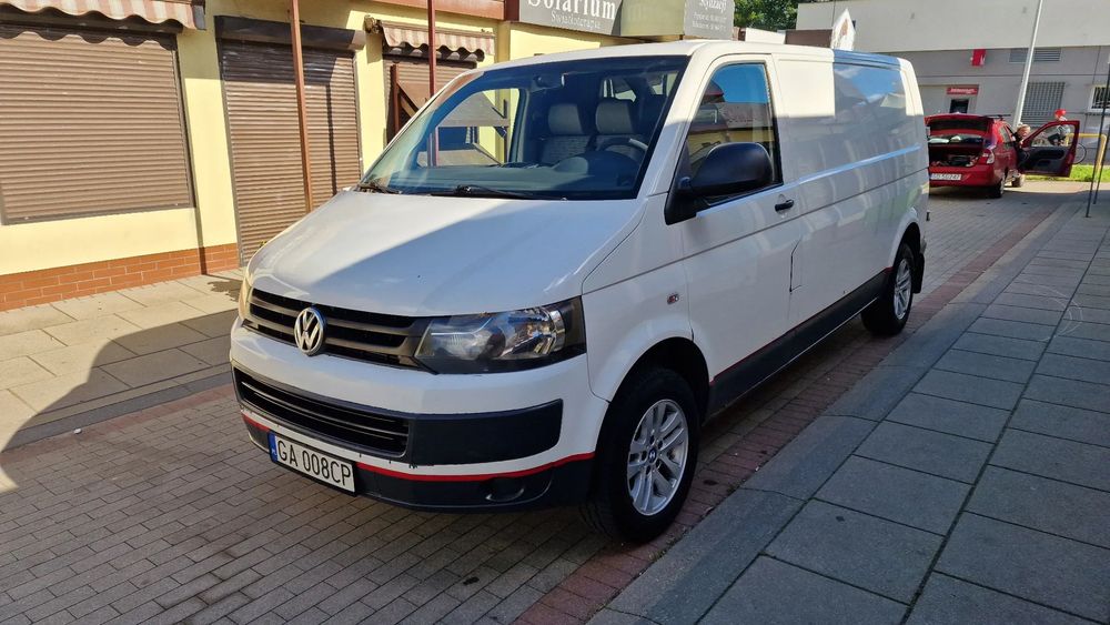 Volkswagen Transporter  VW T5 Lift 2010r. Long 140KM I właściciel