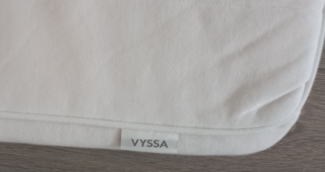 Berço Sundvik e Colchão Vyssa - Ikea