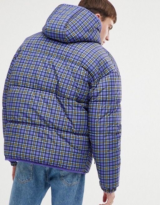 Зимова чоловіча куртка в клітинку бренду Asos розмір XS