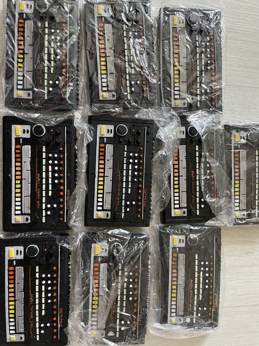 10 x Tr-808 drum machine magnesy na loduwkę
