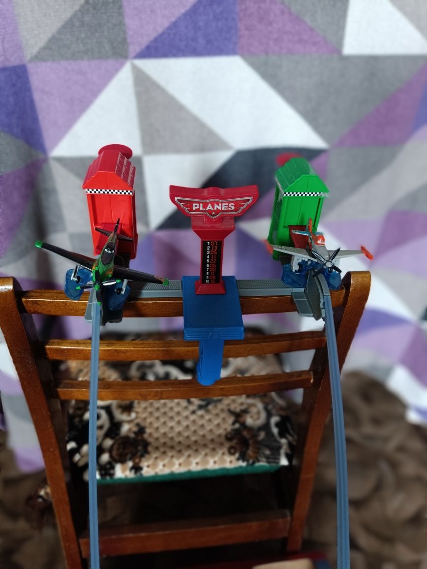 Игровой набор "Летачки, гонки" из м/ф "Самолетики", Mattel